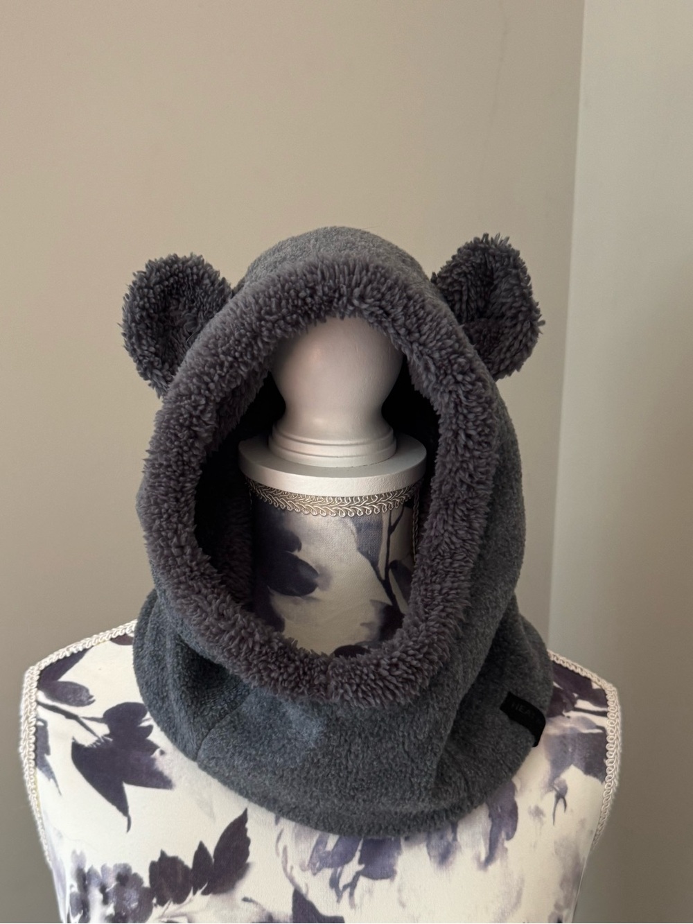 Cozy Bear-Ear Hooded Neck Warmer